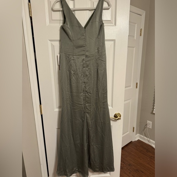 NWT Green Bridesmaid Satin Dress - Picture 6 of 9